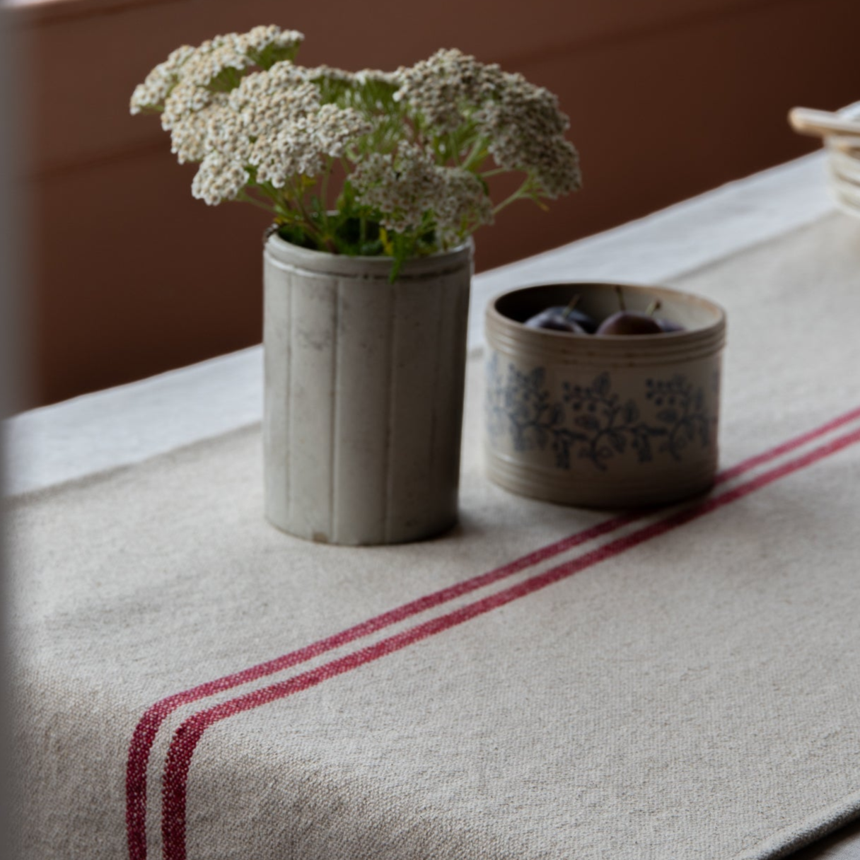 Rustic Grain Sack Red Stripe Farmhouse Table Runner, Vintage Hand Woven Table Runner Ivory with Red Stripes, Farmhouse popular Stripe Table Cloth